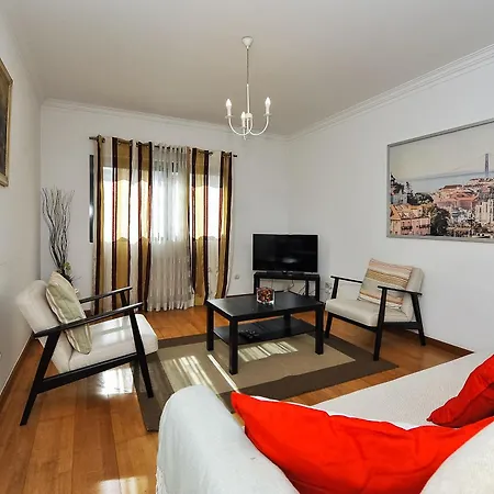 By The - Checkinhome Apartment Oeiras