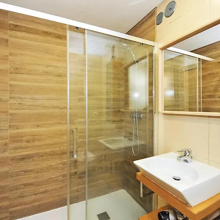 By The - Checkinhome Apartment *