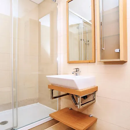 By The - Checkinhome * Oeiras