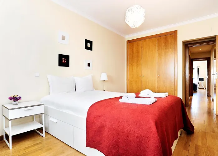Appartamento By The - Checkinhome Oeiras