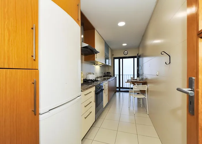 By The - Checkinhome Appartamento Oeiras